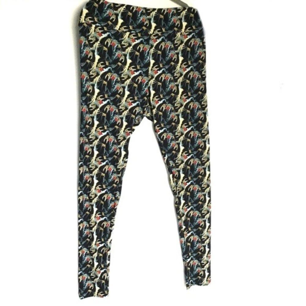 Evil Queen Apple Seller Leggings Tall Curvy Disney LuLaRoe Collab Plus Size